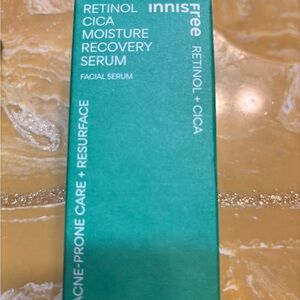 Innisfree Retinol Cica Moisture Recovery Serum — Teal Facial Serum